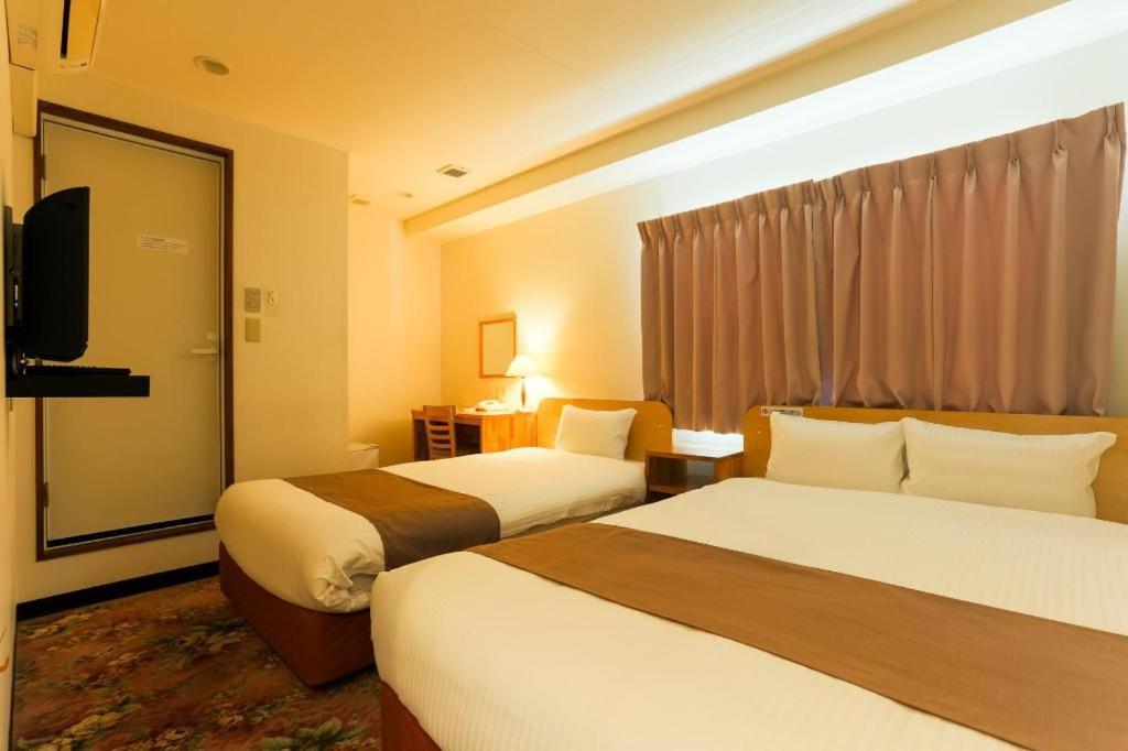 Hotel Bougainvillea Minowa Tokyo prefektur Exteriör bild