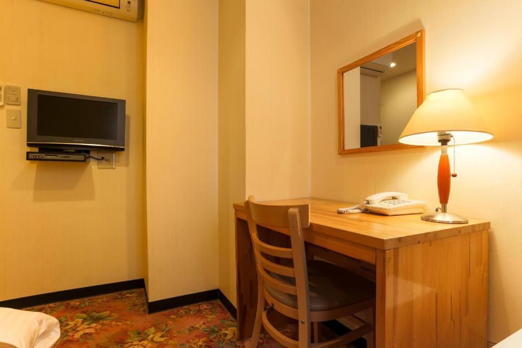 Hotel Bougainvillea Minowa Tokyo prefektur Exteriör bild